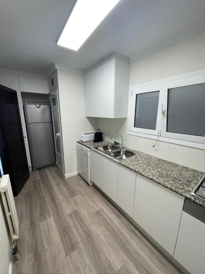 Апартаменты 1Ra Linea Platja De Sant Feliu Сан-Фелиу-де-Гишольс Экстерьер фото